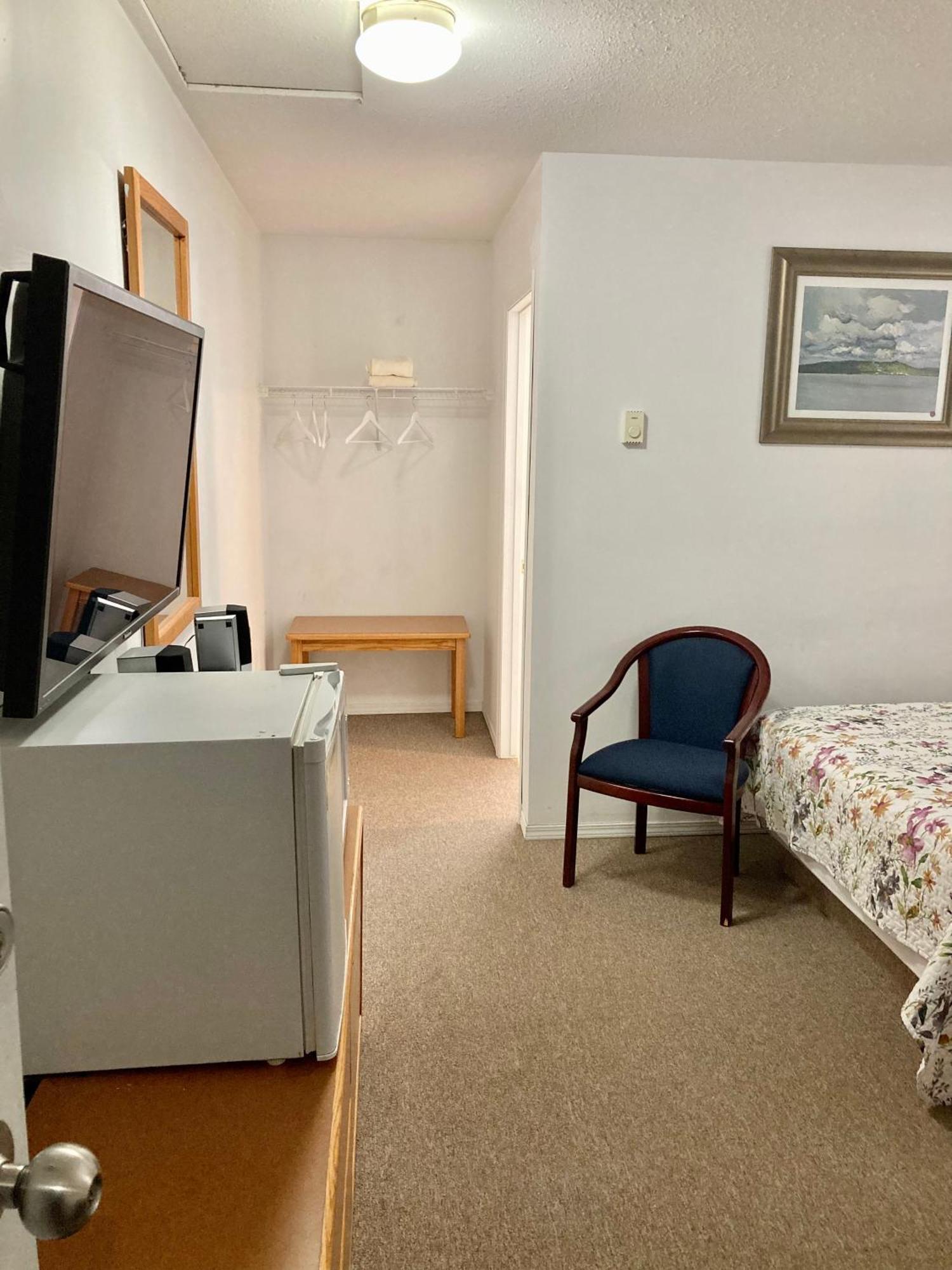 Motel 99 グランド・フォークス エクステリア 写真