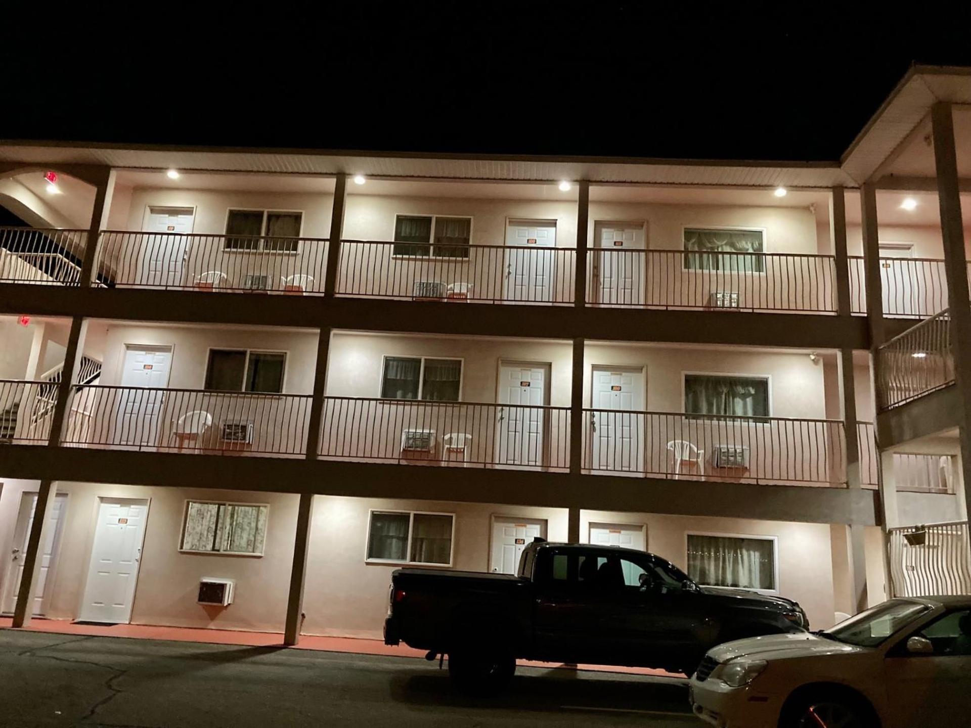 Motel 99 グランド・フォークス エクステリア 写真