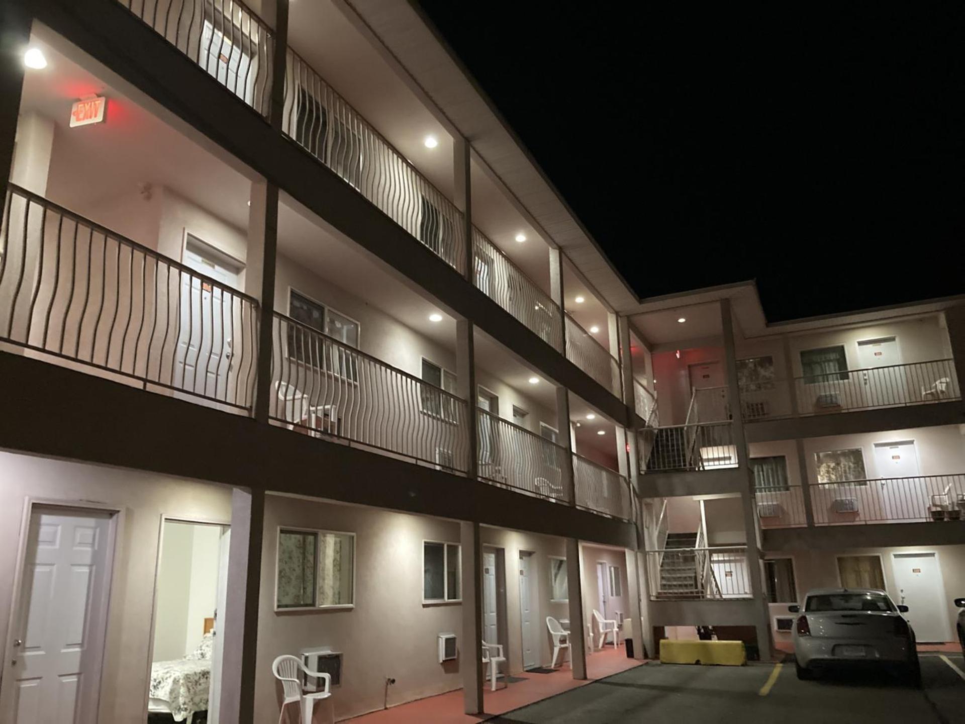 Motel 99 グランド・フォークス エクステリア 写真