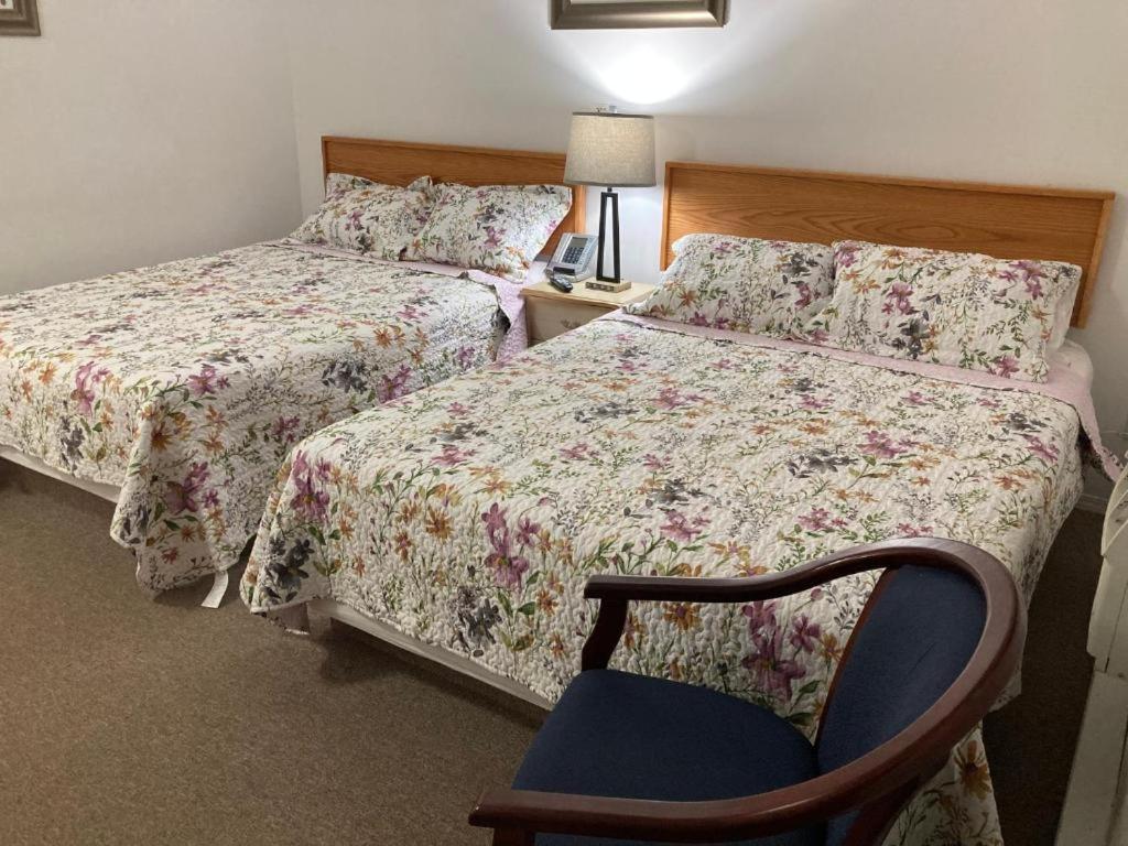 Motel 99 グランド・フォークス エクステリア 写真